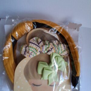 packet of hair accessories