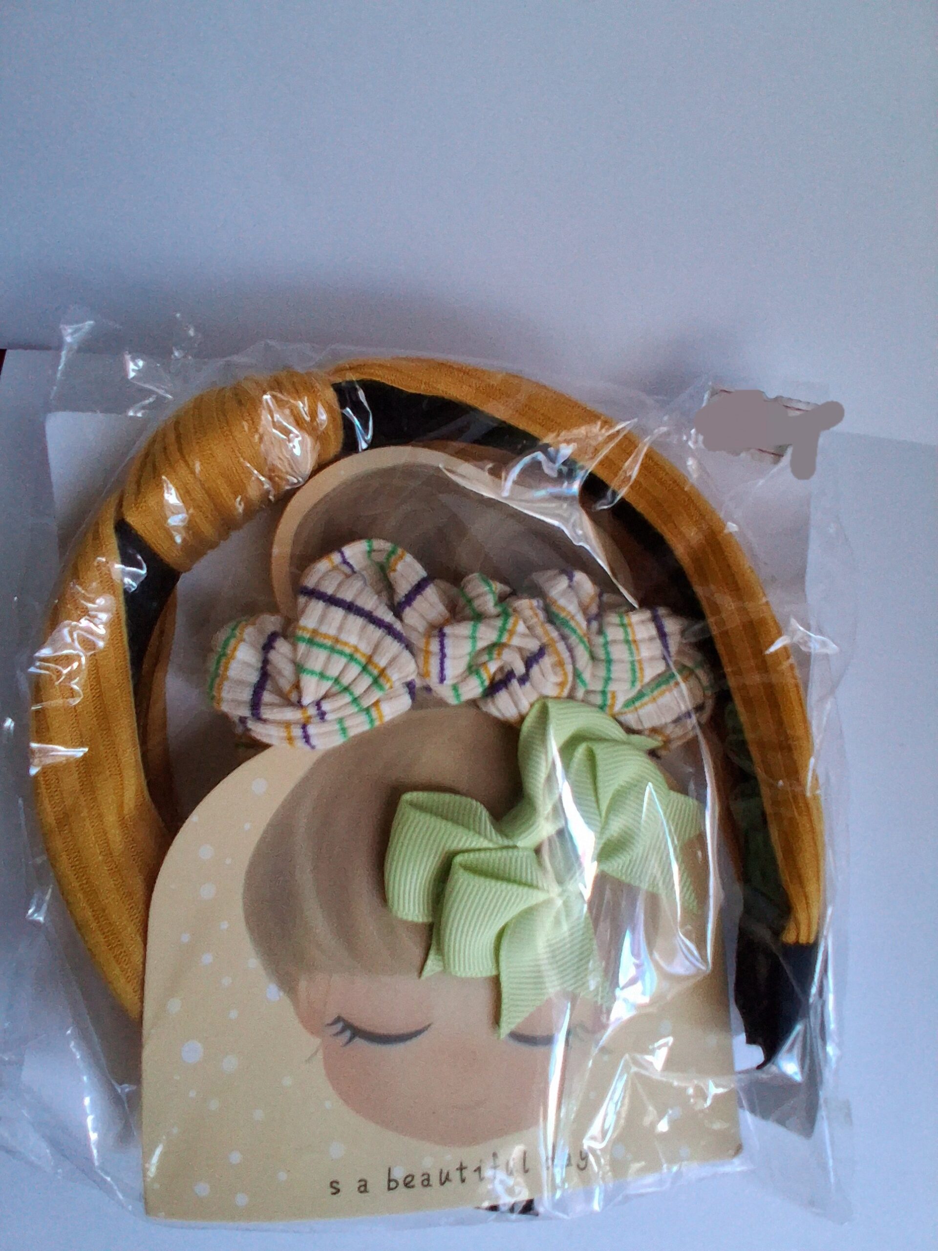 packet of hair accessories